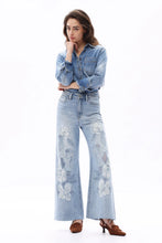 Load image into Gallery viewer, Portland High Rise Wide Leg Jeans