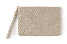 Load image into Gallery viewer, Blythe Zip Wristlet