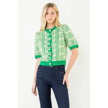 Load image into Gallery viewer, Short Sleeve Floral Pattern Button Up Top