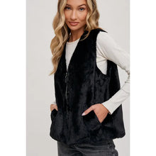 Load image into Gallery viewer, Faux Fur Vest