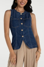 Load image into Gallery viewer, Crew neck split front vest