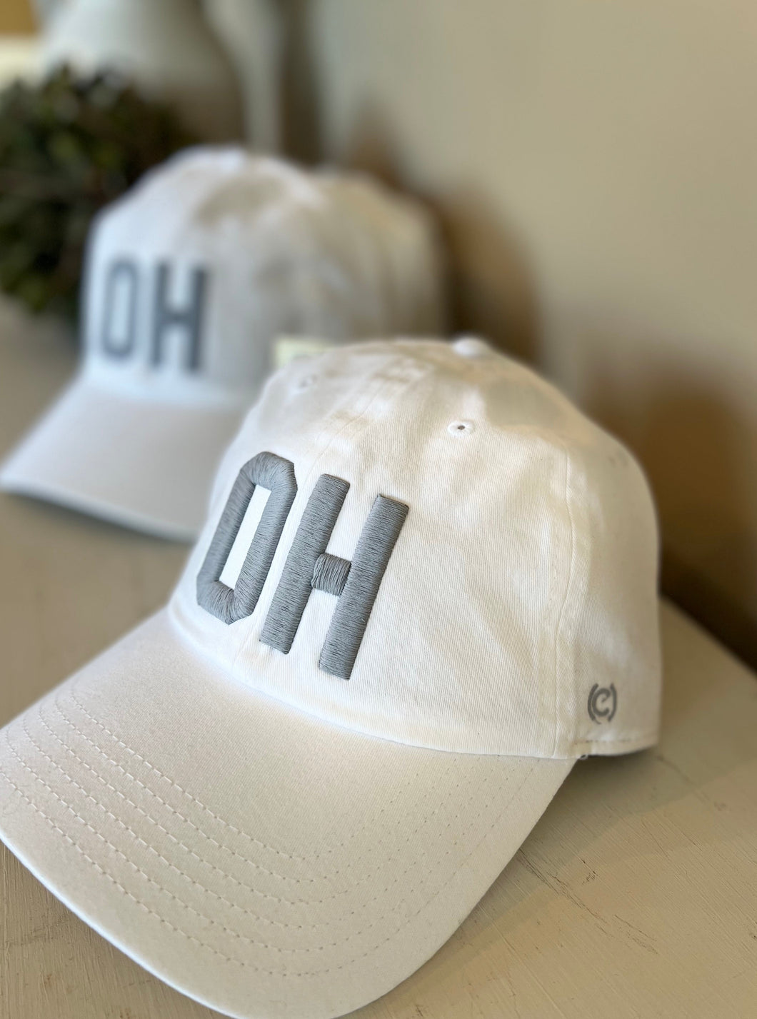 Embroidered OH dad hat - White