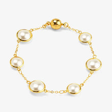 Load image into Gallery viewer, Half Pearl and Chain Magnet Bracelet

