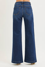 Load image into Gallery viewer, High Rise Wide Leg Jeans
