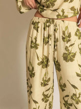 Load image into Gallery viewer, Print Linen Wide Leg Pants
