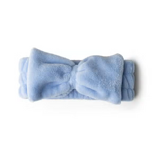 Load image into Gallery viewer, Take A Bow Ultra Plush Spa Headband
