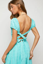Load image into Gallery viewer, Solid Crossed Back Short Sleeve Pockets Dress
