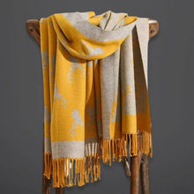 Load image into Gallery viewer, &quot;Elk&quot; Head Winter Scarf
