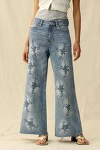 Load image into Gallery viewer, Rhinestone Embroidery Wide Leg Jeans
