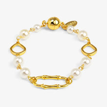 Load image into Gallery viewer, Bamboo Link Pearl Magnet Bracelet
