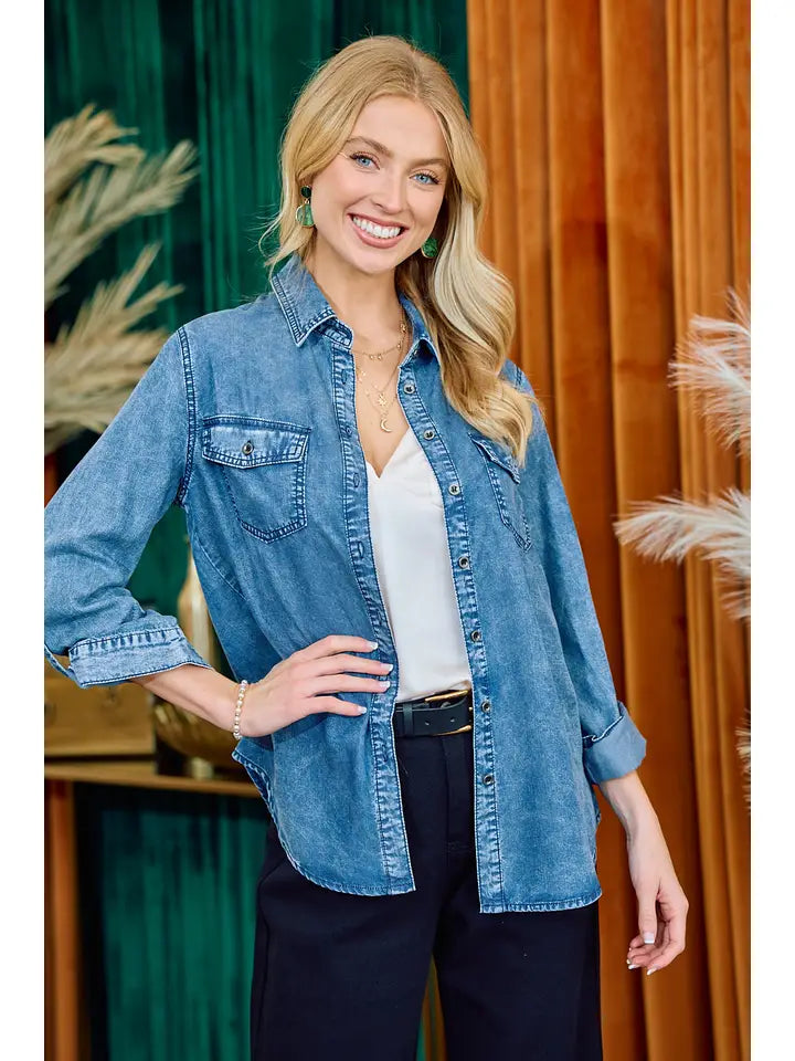 CHAMBRAY BUTTON DOWN SHIRT WITH ROLL UP SLEEVE