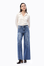Load image into Gallery viewer, High Rise Wide Leg Jeans
