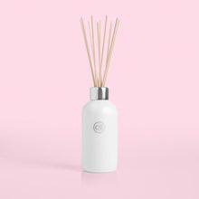 Load image into Gallery viewer, VOLCANO WHITE SIGNATURE REED DIFFUSER, 8 OZ
