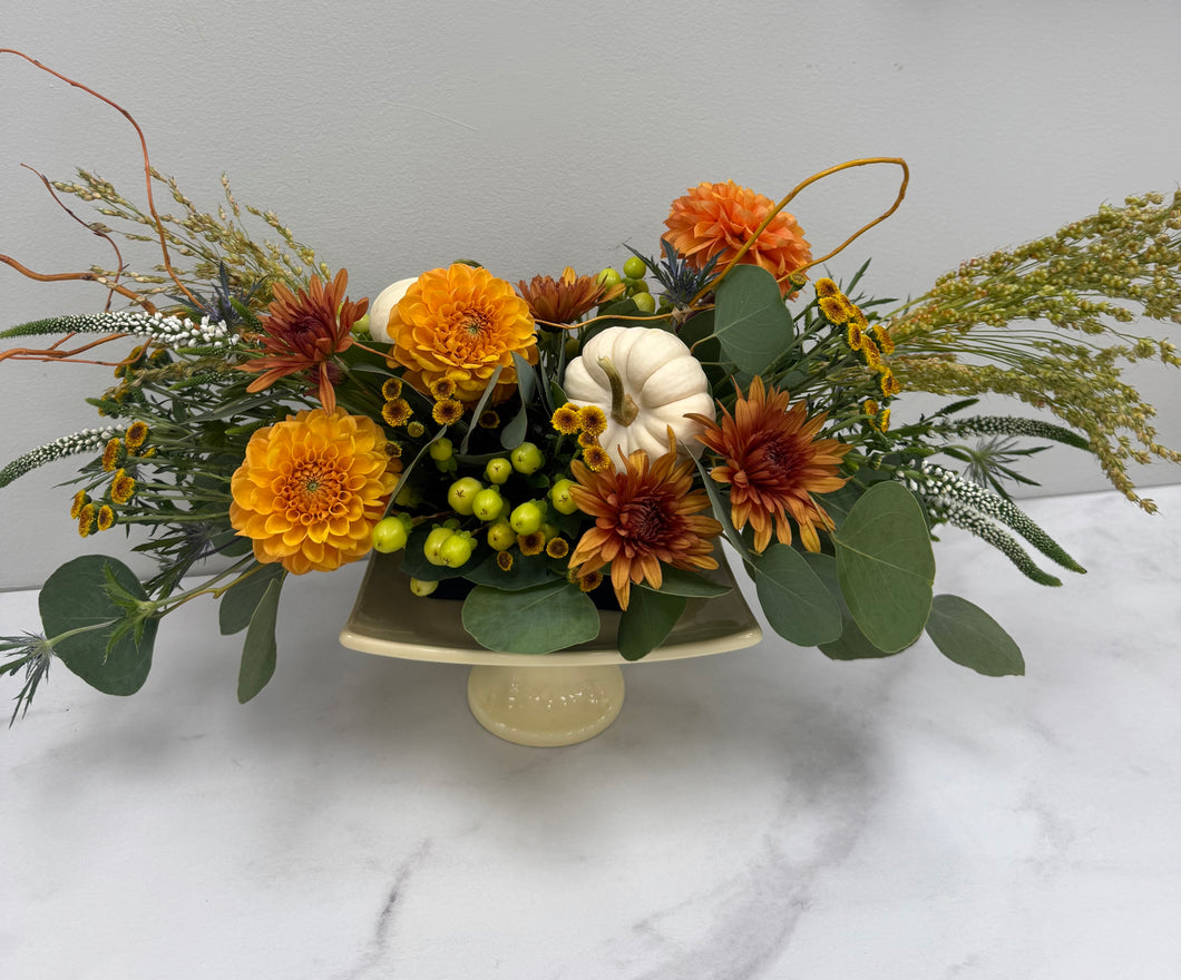 Floral Design Workshop -  Oct 12th - 2pm  (No Refunds)