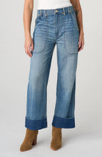 Load image into Gallery viewer, High Rise Relaxed Straight W/ Utility Pockets
