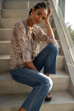 Load image into Gallery viewer, Kennedy Crop Straight With Blind Hem
