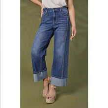 Load image into Gallery viewer, Bambu Soft Wide Ankle with Front Seam
