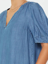 Load image into Gallery viewer, Chambray V-Neck Short Sleeve Blouse
