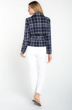 Load image into Gallery viewer, Cropped Trench jacket w/belt
