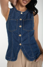 Load image into Gallery viewer, Crew neck split front vest
