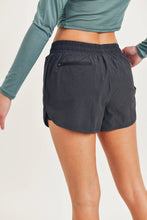 Load image into Gallery viewer, Highwaist Dolphin Shorts - Black
