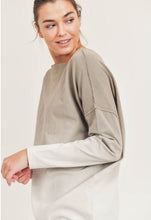 Load image into Gallery viewer, Ombre Long Sleeve Top
