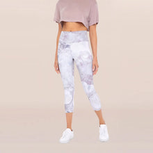 Load image into Gallery viewer, Winter Blooms Capri High Waist
