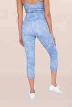 Load image into Gallery viewer, Marbled Capri Leggings -  Blue Gray
