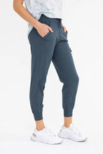 Load image into Gallery viewer, Capri Active Joggers w/Pockets
