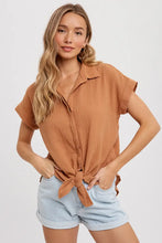 Load image into Gallery viewer, Woven Button up Shirt - Camel
