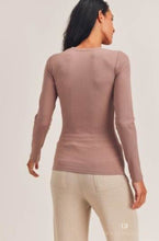 Load image into Gallery viewer, Essential Long Sleeve Ribbed Top - Cocoa
