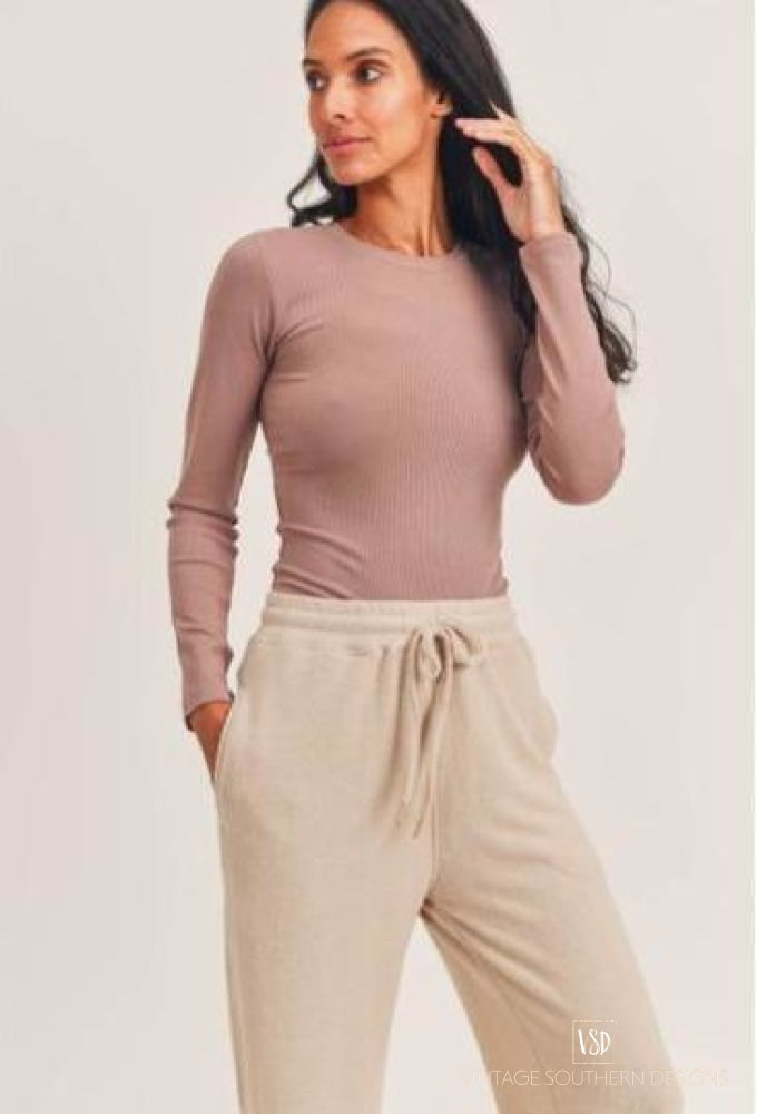 Essential Long Sleeve Ribbed Top - Cocoa